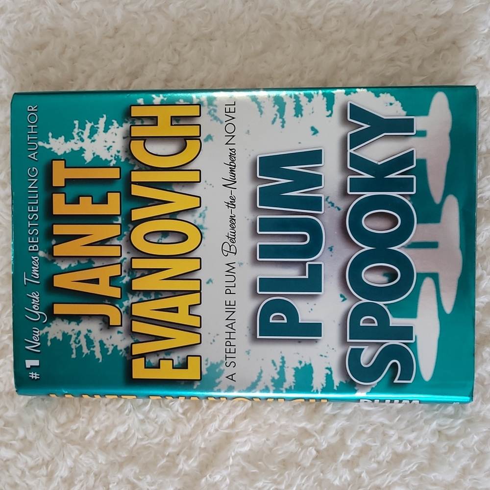 Janet Evanovich Books Stephanie Plum Wicked Appetite Twelve Sharp Set 3 Hardback - Picture 3 of 6